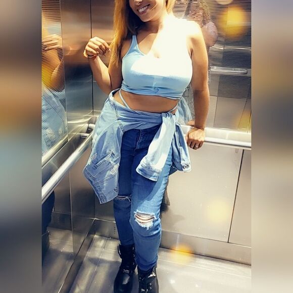 COPY - Crop top Large & medium bundle - Picture 12 of 12